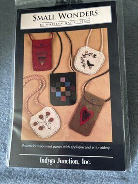 Small Wonders Pattern Marilyn Gash Wool Mini Purses Applique Embroidery